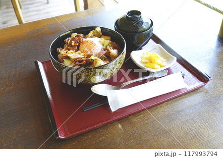 飛騨郷土料理 けいちゃん丼をテラス席で 飛騨郷土料理 けいちゃん丼をテラス席で 117993794