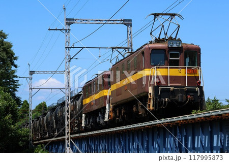 【三岐鉄道】ED45形+タキ1900形(三岐線:三里〜大安・宇賀川橋梁) 【三岐鉄道】ED45形+タキ1900形(三岐線:三里〜大安・宇賀川橋梁) 117995873