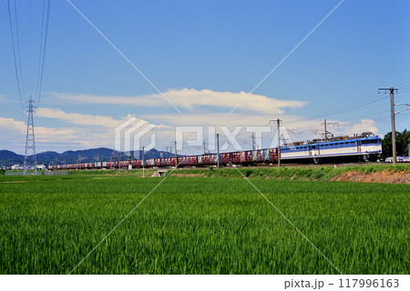 2006年　鹿児島本線を走るEF81453重連コンテナ貨物列車 117996163