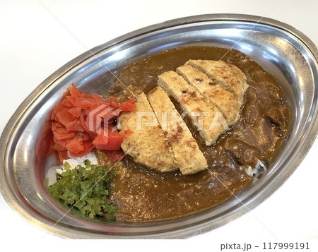 帯広名物インデアンカレー　ハンバーグカレー　ハンバーグ後のせ　ハンバーグのせ 117999191