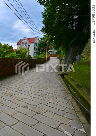 三角溝　オランダ坂　東山手洋風住宅群　長崎市 117999633