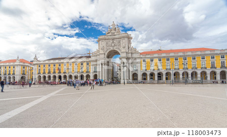 Triumphal arch at Rua Augusta at Commerce square timelapse hyperlapse in Lisbon, Portugal. Triumphal arch at Rua Augusta at Commerce square timelapse hyperlapse in Lisbon, Portugal. 118003473