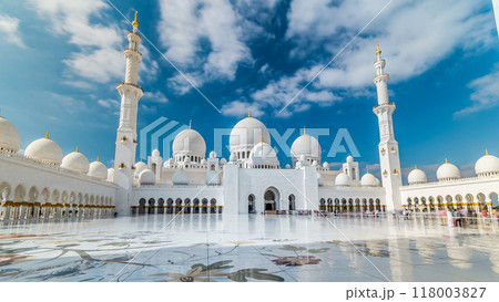 Sheikh Zayed Grand Mosque timelapse hyperlapse located in Abu Dhabi - capital city of United Arab Emirates. Sheikh Zayed Grand Mosque timelapse hyperlapse located in Abu Dhabi - capital city of United Arab Emirates. 118003827