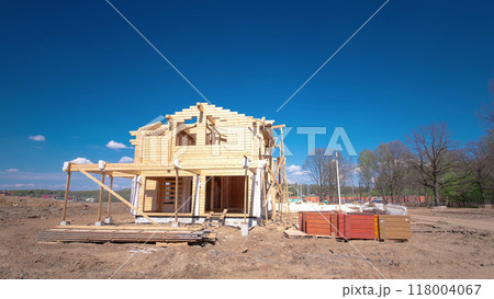 Wooden house cottage under construction timelapse hyperlapse Wooden house cottage under construction timelapse hyperlapse 118004067