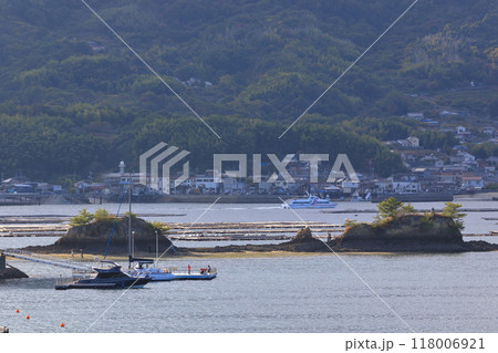 潮が引くと繋がる島 潮が引くと繋がる島 118006921