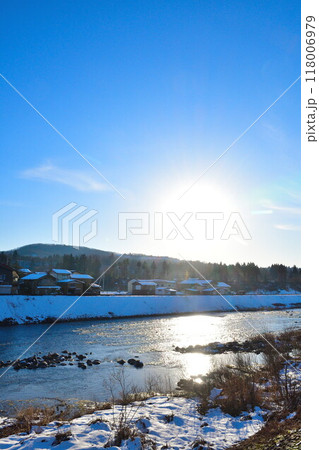 冬の五十嵐川（新潟県） 118006979