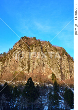 八木ヶ鼻(新潟県） 118007299