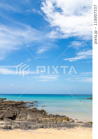 美しい海水浴場　熊本県天草市の茂串海水浴場 118007337