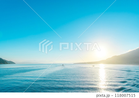 船から見える海の絶景 118007515