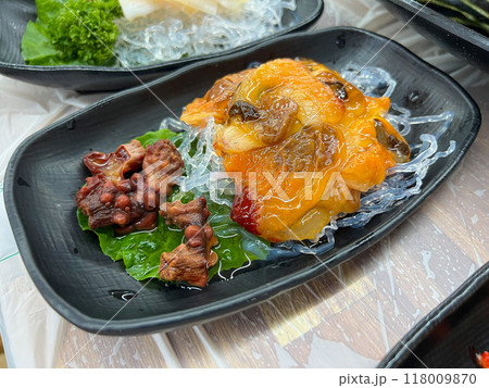 Korea raw sea food. sea squirt 118009870