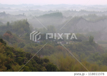 景色 風景 自然 118011378