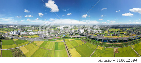 「埼玉県」久喜白岡ジャンクションの空撮　秋 118012594