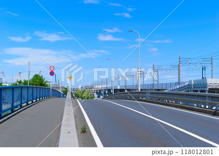 千葉県浦安市新浦安駅周辺2024年9月 118012801