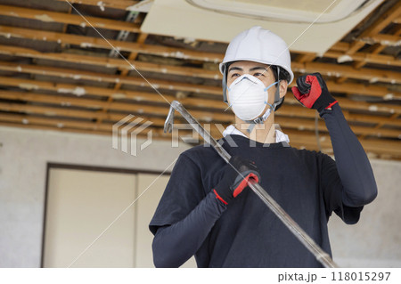 内装解体現場　リノベーション　リフォーム　　　 118015297