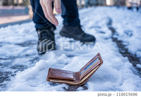 寒い冬のイメージ 寒い冬のイメージ 118015686