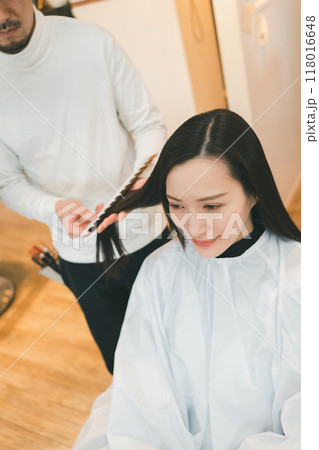 beauty parlor 118016648