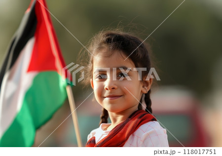 Little girl with Palestine flag 118017751