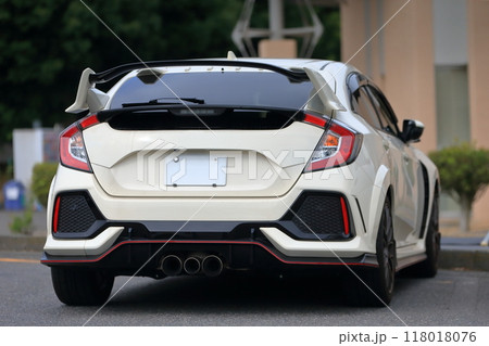 白い国産スポーツカー 白い国産スポーツカー 118018076
