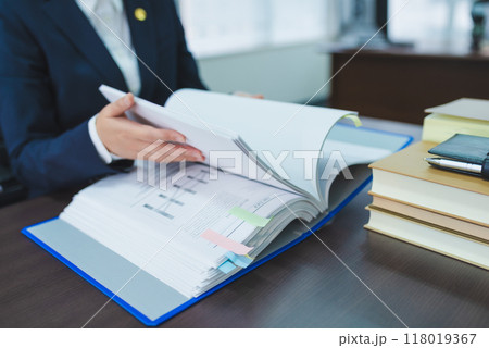 ビジネスイメージ 118019367