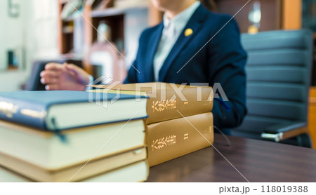 本と弁護士 本と弁護士 118019388