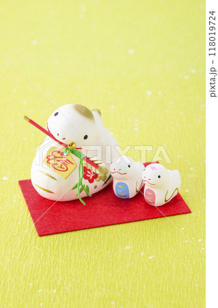 干支 巳年（巳の家族） 118019724