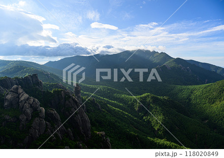 奥秩父の風景　瑞牆山と金峰山 118020849