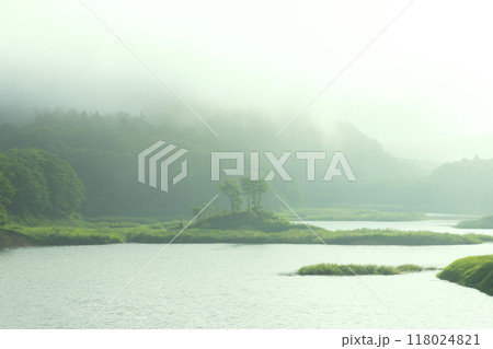 北海道今金町後志利別川の風景 北海道今金町後志利別川の風景 118024821