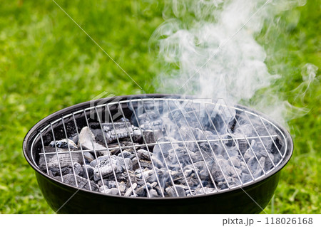 empty hot grill with smoke empty hot grill with smoke 118026168