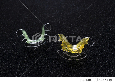 子ども用の歯科矯正装置 118026446