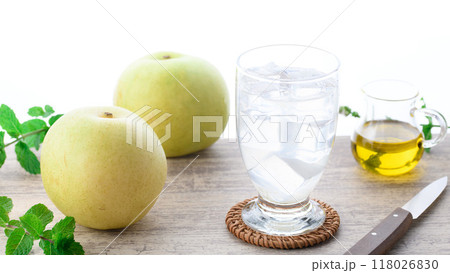 梨ジュース 118026830