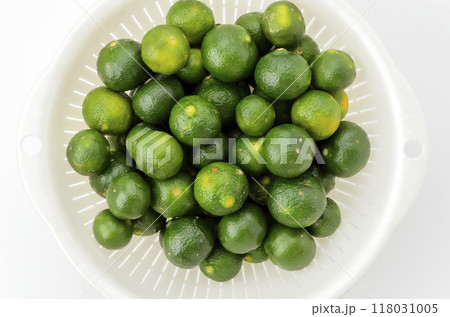 水切りザルに入った四季柑 118031005