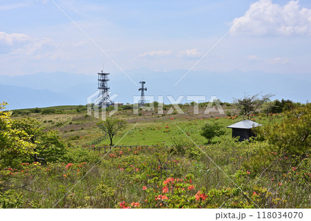 初夏の高ボッチ高原の風景 118034070