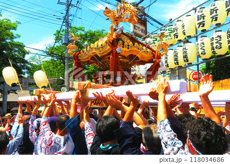 2024年6月の浦安三社祭の神輿と祭りの風景 118034686