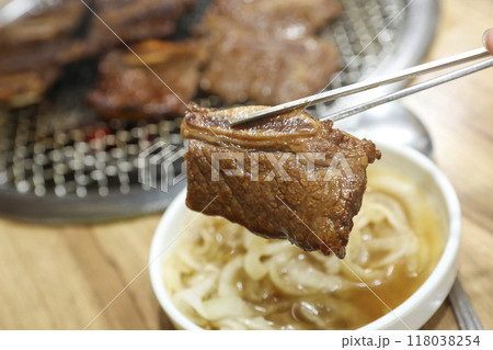 Korean bbq. LA marinated beef ribs 118038254