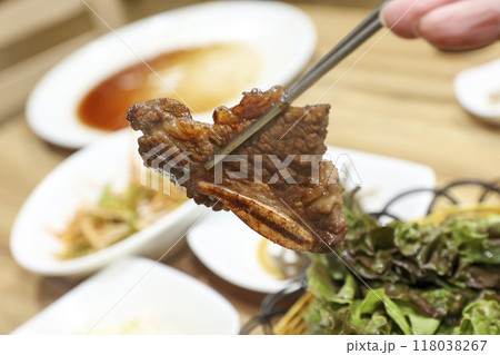 Korean bbq. LA marinated beef ribs 118038267