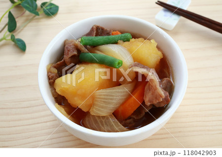 肉じゃが 箸 肉じゃが 箸 118042903