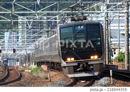 【JR西日本】321系(JR京都線:島本〜山崎) 【JR西日本】321系(JR京都線:島本〜山崎) 118044359