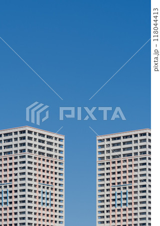 青空に映えるマンション 青空に映えるマンション 118044413