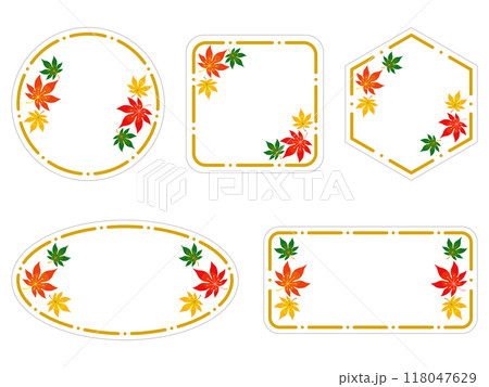花のような紅葉の白のラベル 118047629