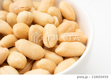 バターピーナッツのクローズアップ 118050459
