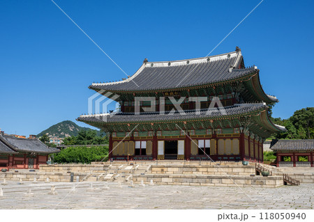 ソウル 世界文化遺産の昌徳宮 仁政殿 ソウル 世界文化遺産の昌徳宮 仁政殿 118050940