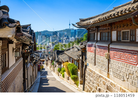 韓国ソウルの北村韓屋村 118051459