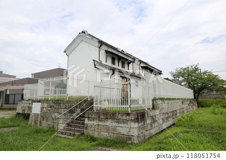 埼玉県久喜市栗橋の吉田家水塚 118051754