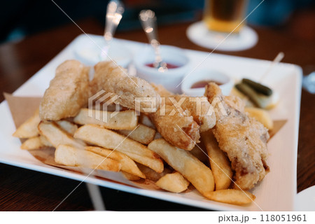 フィッシュアンドチップス 118051961