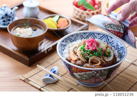 十勝帯広名物 豚カルビ丼 (スタミナ豚丼) 十勝帯広名物 豚カルビ丼 (スタミナ豚丼) 118052236