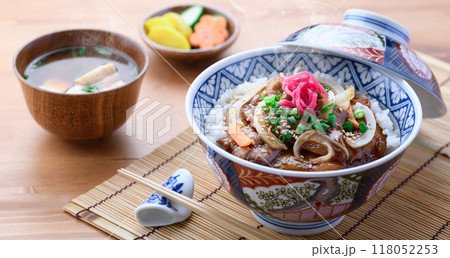 十勝帯広名物 豚カルビ丼 (スタミナ豚丼) 十勝帯広名物 豚カルビ丼 (スタミナ豚丼) 118052253