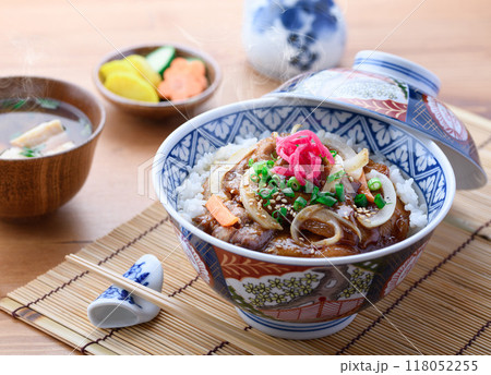 十勝帯広名物　豚カルビ丼　(スタミナ豚丼) 118052255