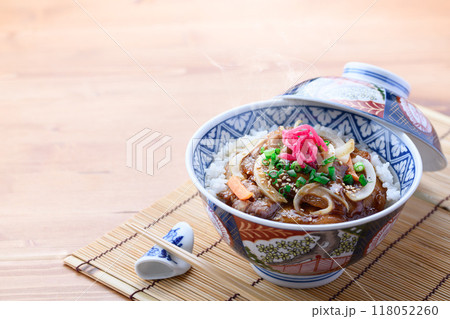 十勝帯広名物　豚カルビ丼　(スタミナ豚丼) 118052260
