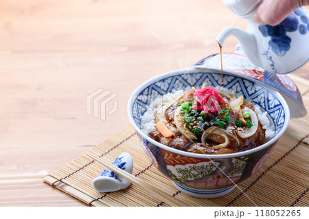 十勝帯広名物 豚カルビ丼 (スタミナ豚丼) 十勝帯広名物 豚カルビ丼 (スタミナ豚丼) 118052265