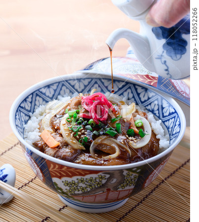 十勝帯広名物　豚カルビ丼　(スタミナ豚丼) 118052266